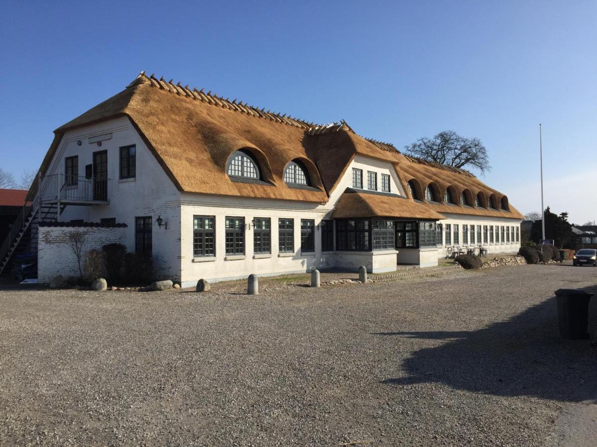 Kryb I Ly Hotel Fredericia Exterior photo